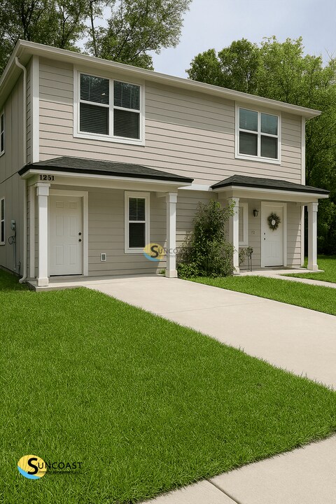 1251 Orton St in Jacksonville, FL - Building Photo