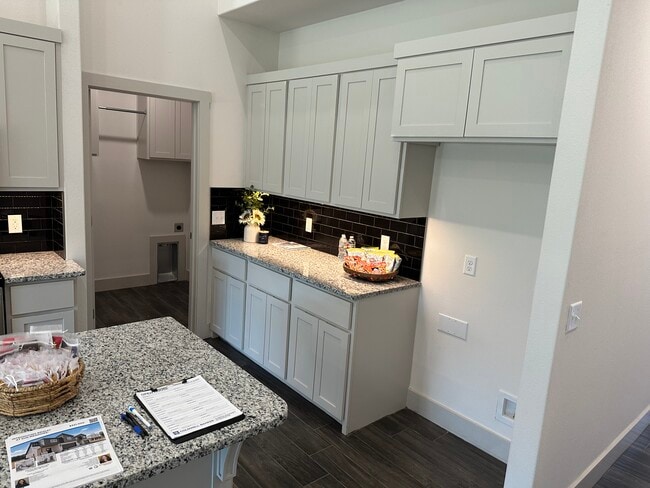 712 Sun Meadows Loop in Centerton, AR - Building Photo - Building Photo