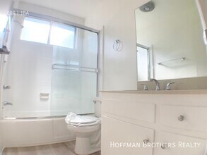 1415 Bundy Dr in Los Angeles, CA - Building Photo - Building Photo