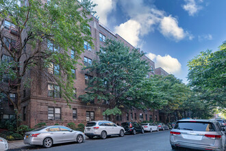 3535 75th St in Flushing, NY - Building Photo - Building Photo