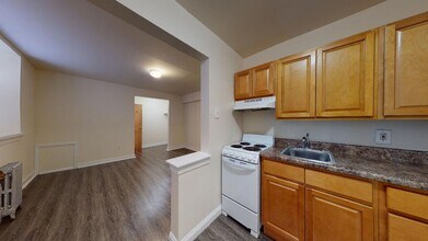 Chester Lynne Apartments in Philadelphia, PA - Foto de edificio - Interior Photo