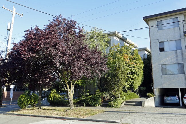 1544 NW 53rd St in Seattle, WA - Foto de edificio - Building Photo
