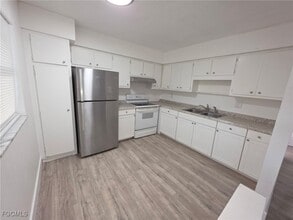 2708 Broadway in Ft. Myers, FL - Building Photo - Building Photo