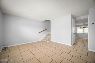 1303 2nd St N in Jacksonville Beach, FL - Building Photo - Building Photo