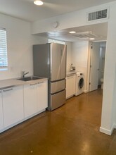 746 W Turney Ave, Apt 6, Unit 6 in Phoenix, AZ - Building Photo - Building Photo