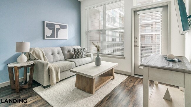 1711 Caroline St, Unit 306