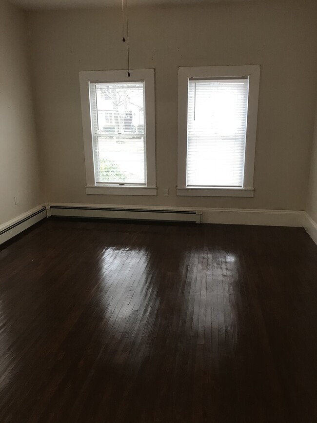 48 Nashua St, Unit 3rd floor
