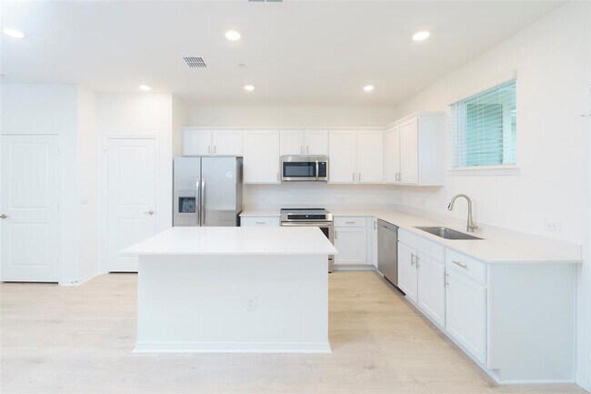 2544 Caleb Asher Lp in Round Rock, TX - Foto de edificio - Building Photo