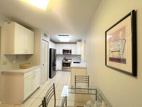 3101 Lucerne Park Dr in Greenacres, FL - Building Photo - Building Photo