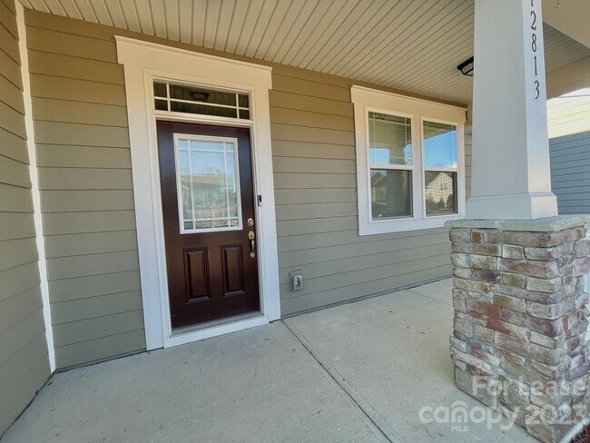 12813 Heath Grove Dr in Huntersville, NC - Building Photo - Building Photo
