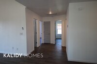 1400 Buena Vista Cir photo'