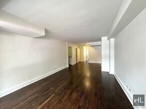 EAST 63 STREET in New York, NY - Building Photo - Building Photo