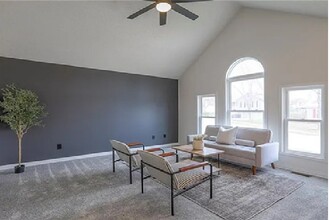 902 Oak Rdg in Kearney, MO - Building Photo - Building Photo