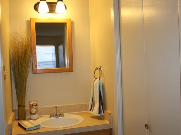 Canterbury Quadraplexes in Abilene, TX - Building Photo - Interior Photo