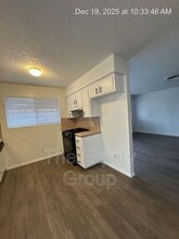 2012 S County Center Dr in Visalia, CA - Building Photo - Building Photo