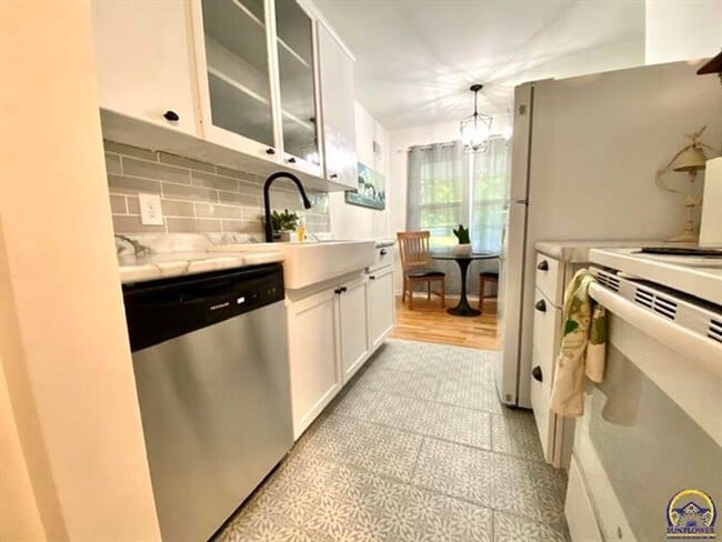 property at 3601-3603 SW 9th St