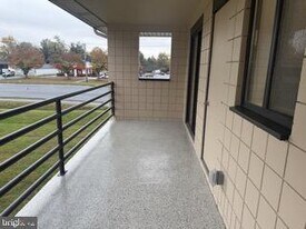 1320 Afton Ct in Dover, DE - Building Photo