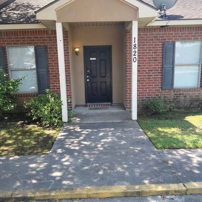 1820 Jade Ave Rentals in Baton Rouge, LA