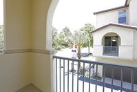 1 Bedroom + Loft - Ocean Air Apartments in San Diego, California