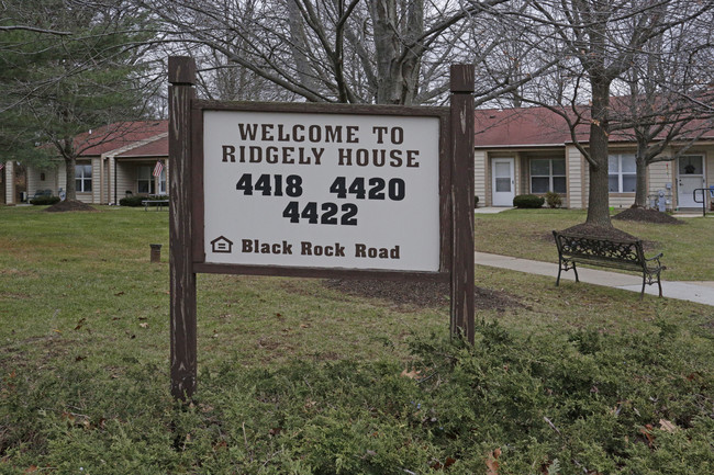 Ridgely House Apartments in Hampstead, MD - Building Photo - Building Photo