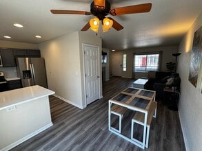 3660 W 25th St in Greeley, CO - Foto de edificio - Building Photo