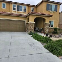 26553 Rosebay Way in Menifee, CA - Building Photo - Building Photo
