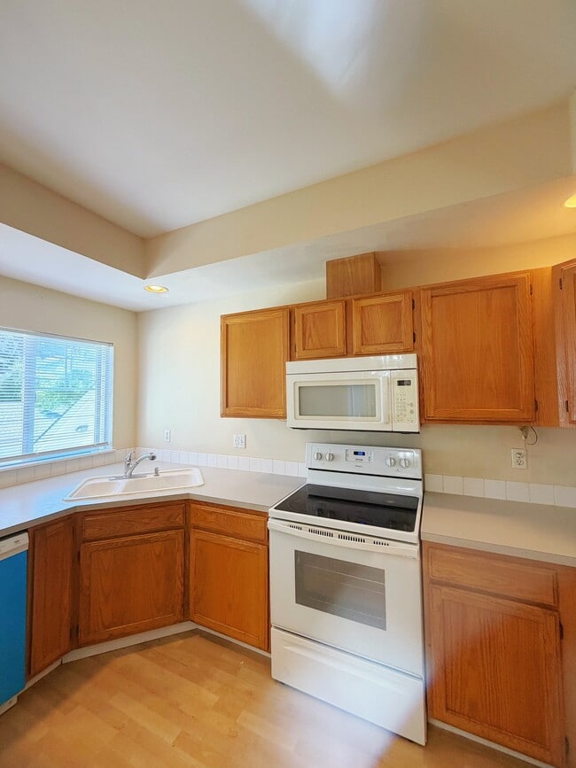 property at 4704 Mill Pond Dr SE