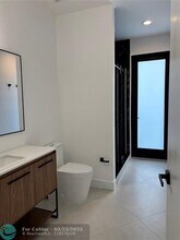2550 Jardin Terrace in Weston, FL - Building Photo - Building Photo