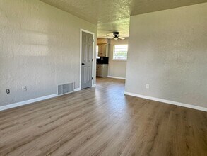 5507 Briarwood Dr NW in Lawton, OK - Building Photo - Building Photo