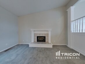 15892 W 157th Terrace in Olathe, KS - Building Photo - Building Photo