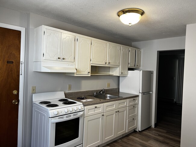 property at 17 Cross St