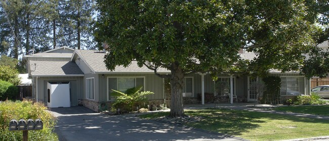 224 El Dorado Ave in Danville, CA - Foto de edificio - Building Photo