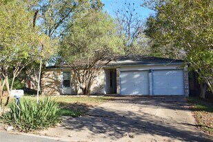 7703 Elderberry Dr in Austin, TX - Building Photo