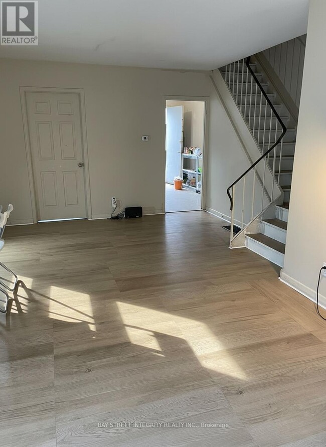 248 Westcourt Pl in Waterloo, ON - Building Photo - Building Photo