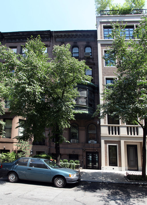 59 E 80th St in New York, NY - Foto de edificio