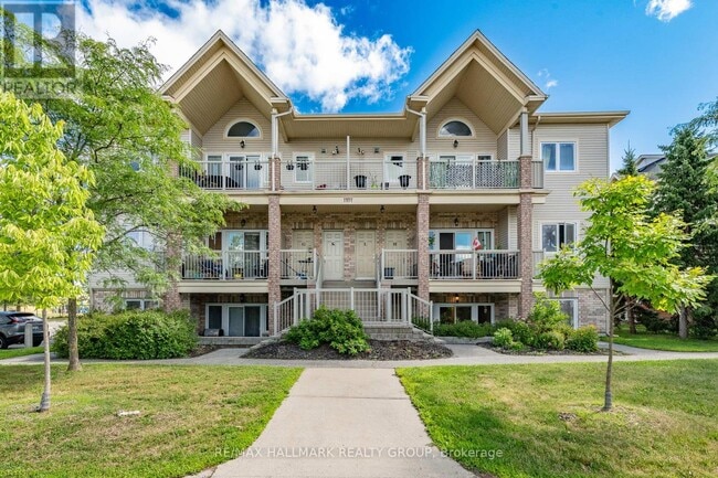 property at 1101 Stittsville Main St