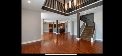 575 Elm Ave, Unit 21 in Long Beach, CA - Building Photo - Building Photo