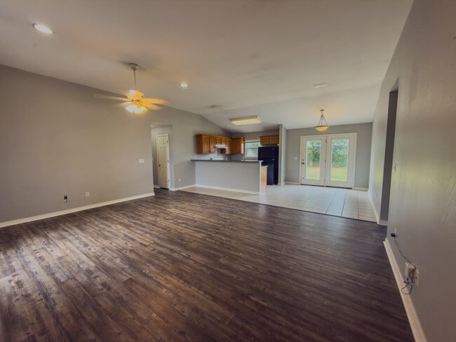 2548 Houston Cir in Gulf Breeze, FL - Building Photo - Building Photo