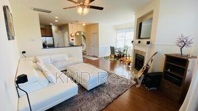 850 Windy Falls Dr in Huntersville, NC - Building Photo - Building Photo