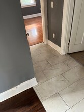 672 N Fred Shuttlesworth Cir in Cincinnati, OH - Building Photo - Building Photo