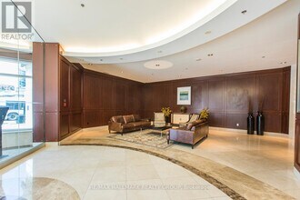 200-200 Rideau St in Ottawa, ON - Building Photo - Building Photo