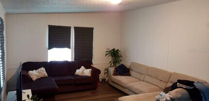 1089 Greenskeep Dr in Kissimmee, FL - Building Photo - Building Photo