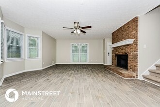 295 Stoneridge Way in Fayetteville, GA - Foto de edificio - Building Photo