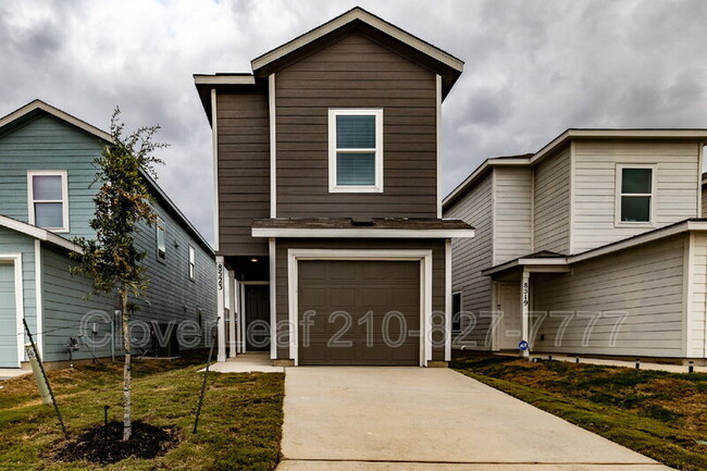 property at 8523 Loska Grn