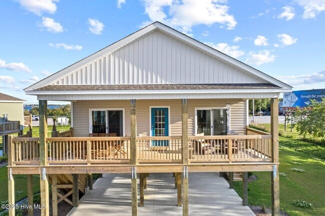 property at 102 Orca Wy