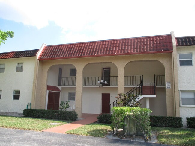 property at 106 Lake Evelyn Dr