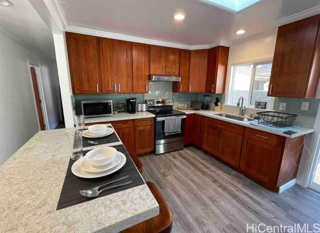 property at 84-162-162 Water St