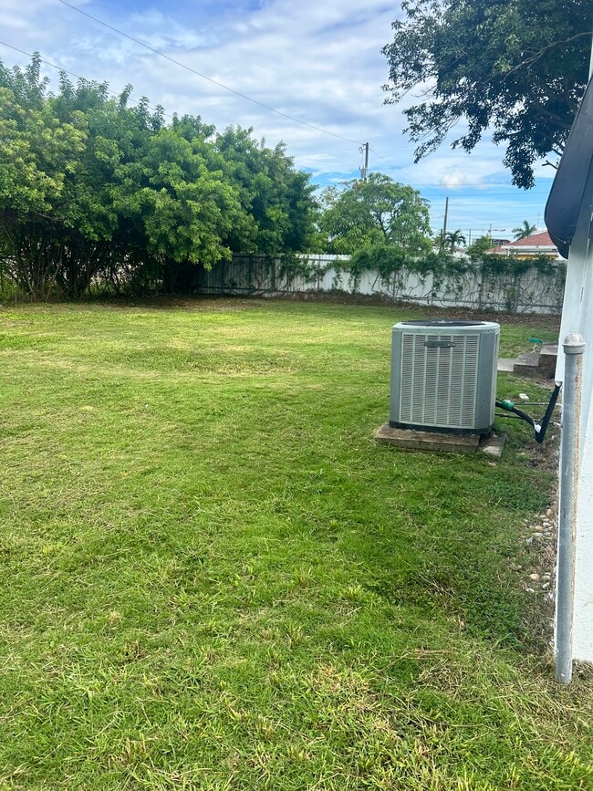 22100 SW 116th Ave in Goulds, FL - Building Photo - Building Photo