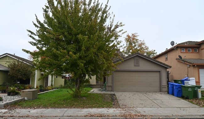 property at 8455 Heritage Hill Dr