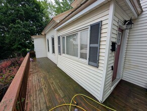 107 5th Ave in Oswego, NY - Building Photo - Building Photo